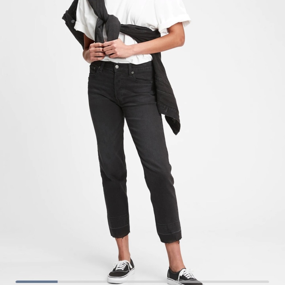 GAP cheeky straight black wash jeans